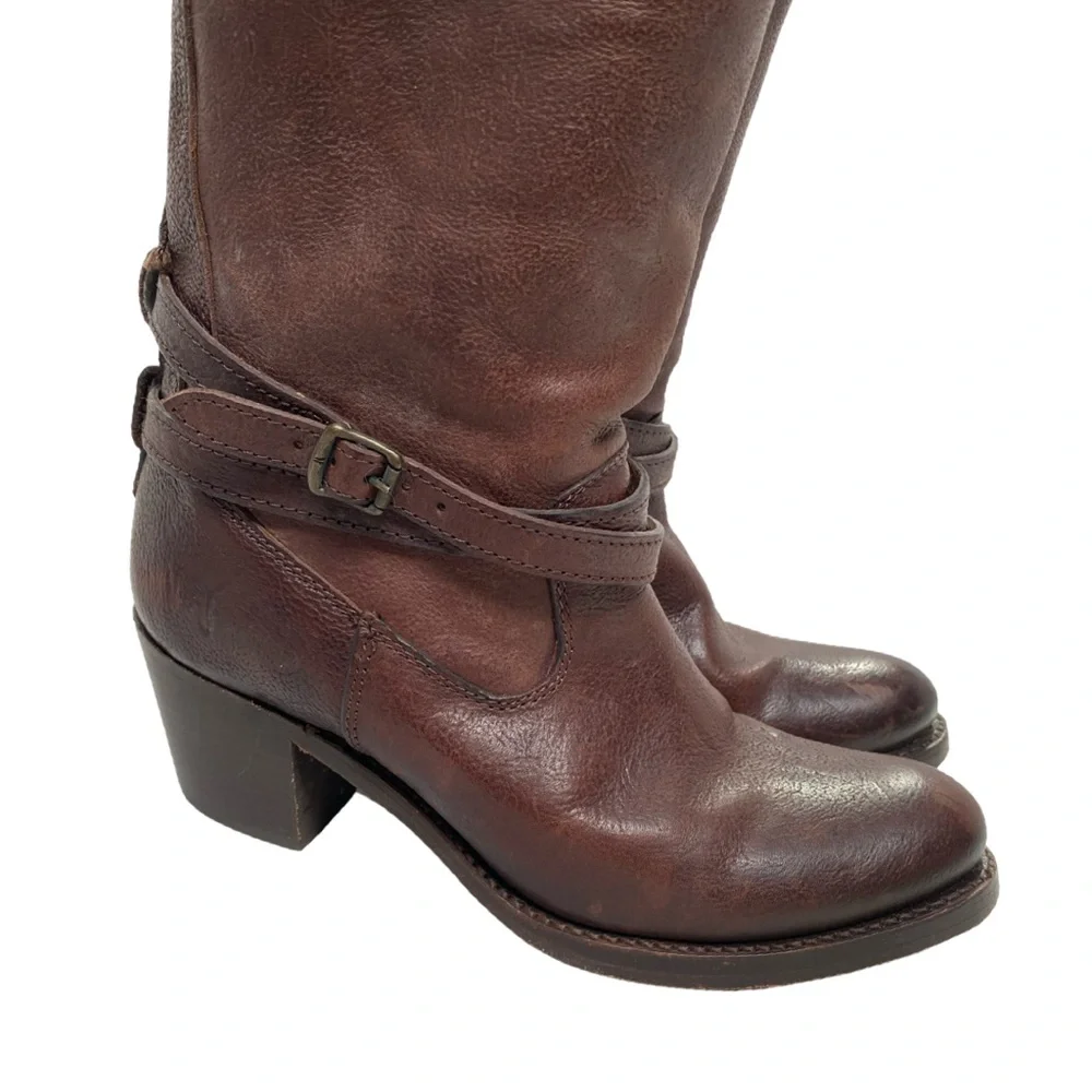 Frye Knee High Heeled Boot in Brown Leather - Picture 5 of 13